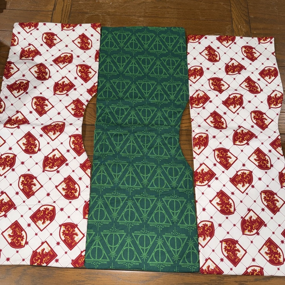 Harry Potter Gryffindor And Deathly Hallows Fabric Pieces 25"‎ X 9.5"